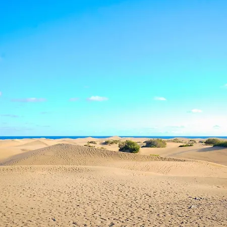 Olga, Playa Del Ingles * Maspalomas (Gran Canaria)