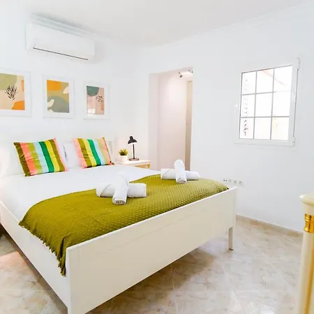 Olga, Playa Del Ingles